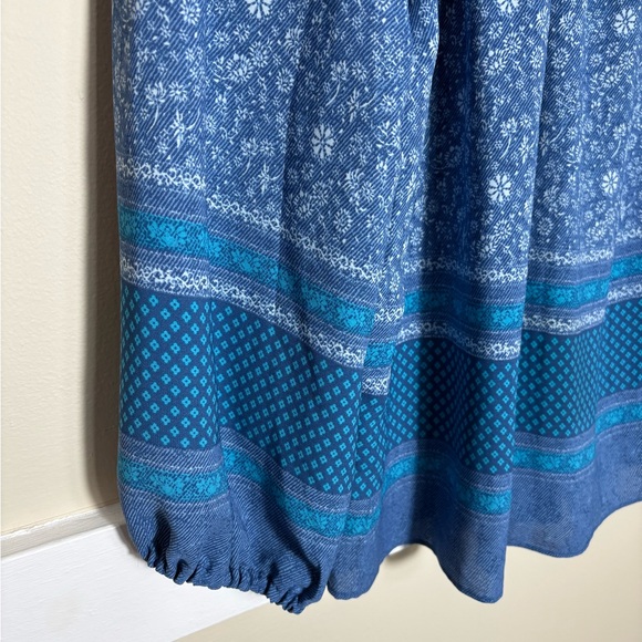 GAP Blue Patterned Blouse - Picture 4 of 7